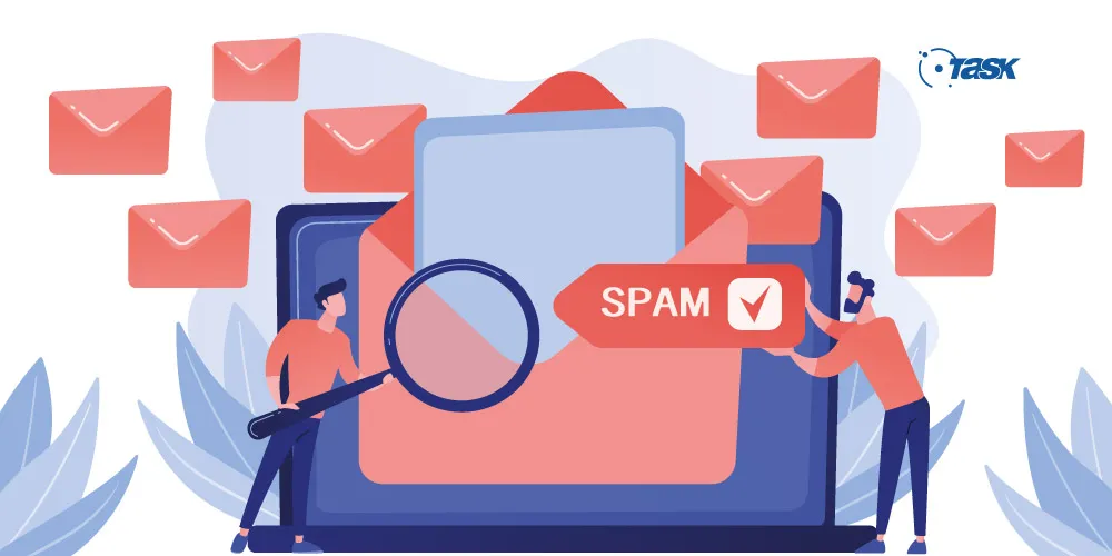 Ilustração de um notebook com vários envelopes saindo da tela. Na frente da tela, dois homens, um segurando uma lupa e o outro segurando uma placa escrito SPAM.